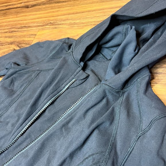 lululemon Long Hooded Define Jacket Size 2 - Picture 6 of 12